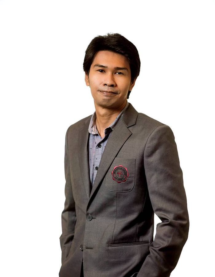 นายวุฒิไกร พุกกล้าแข็ง